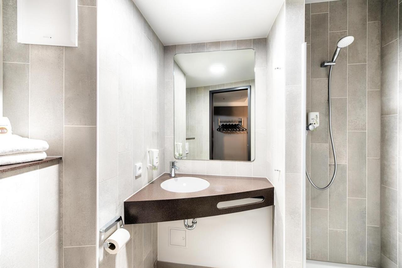 B&B Hotel ราเวนส์บวร์ก ภายนอก รูปภาพ
