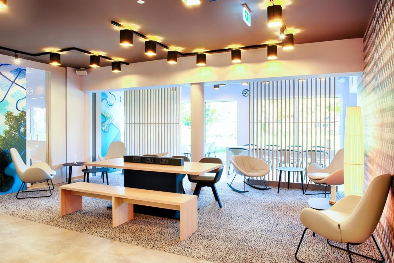 B&B Hotel ราเวนส์บวร์ก ภายนอก รูปภาพ